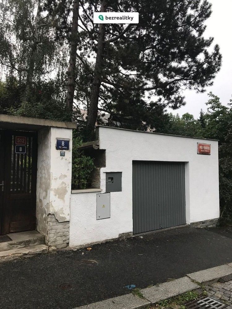 Komerční nemovitost, 27 m²