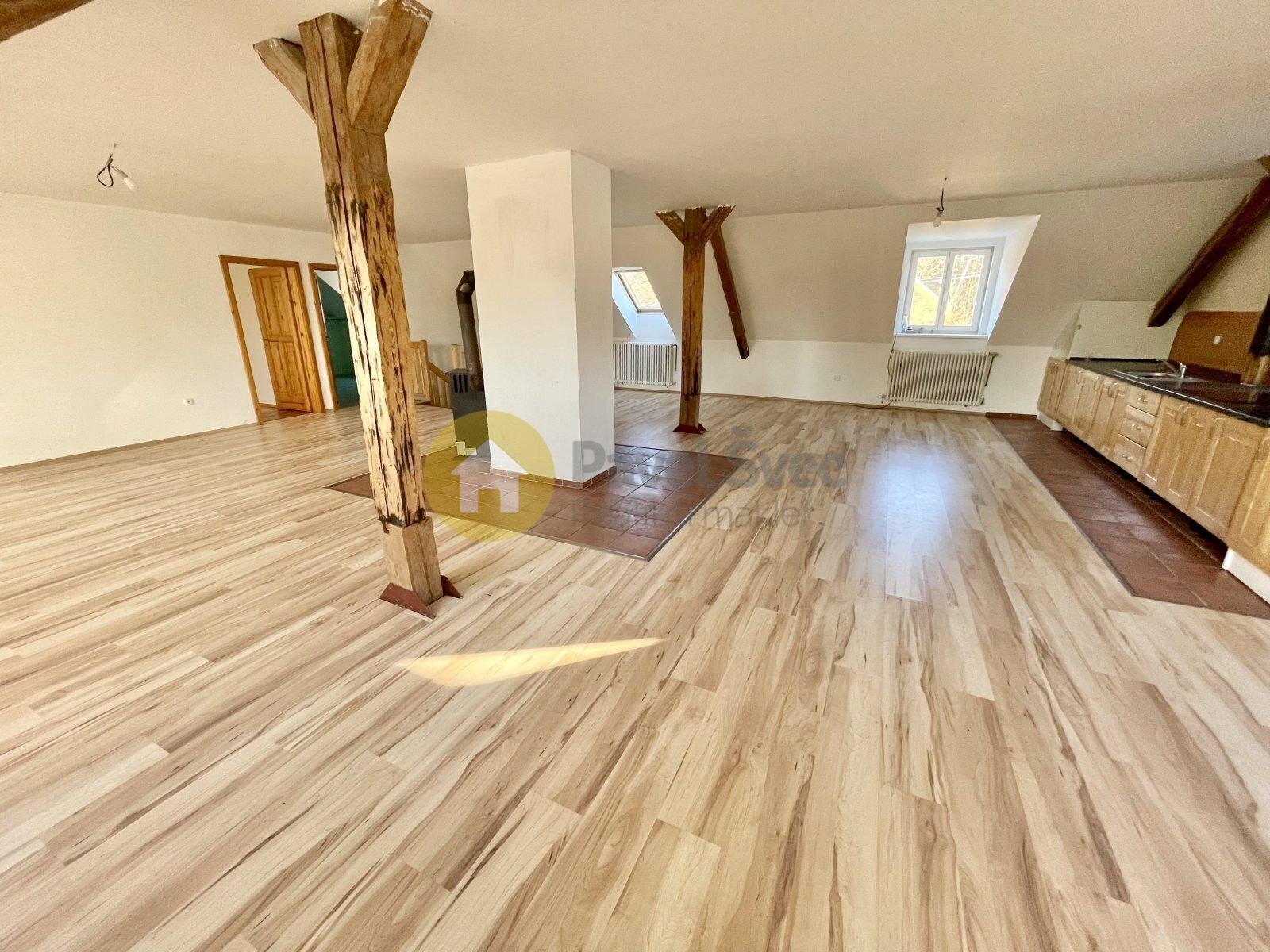 Byt 2+kk · 145 m² · Radomyšl - 4