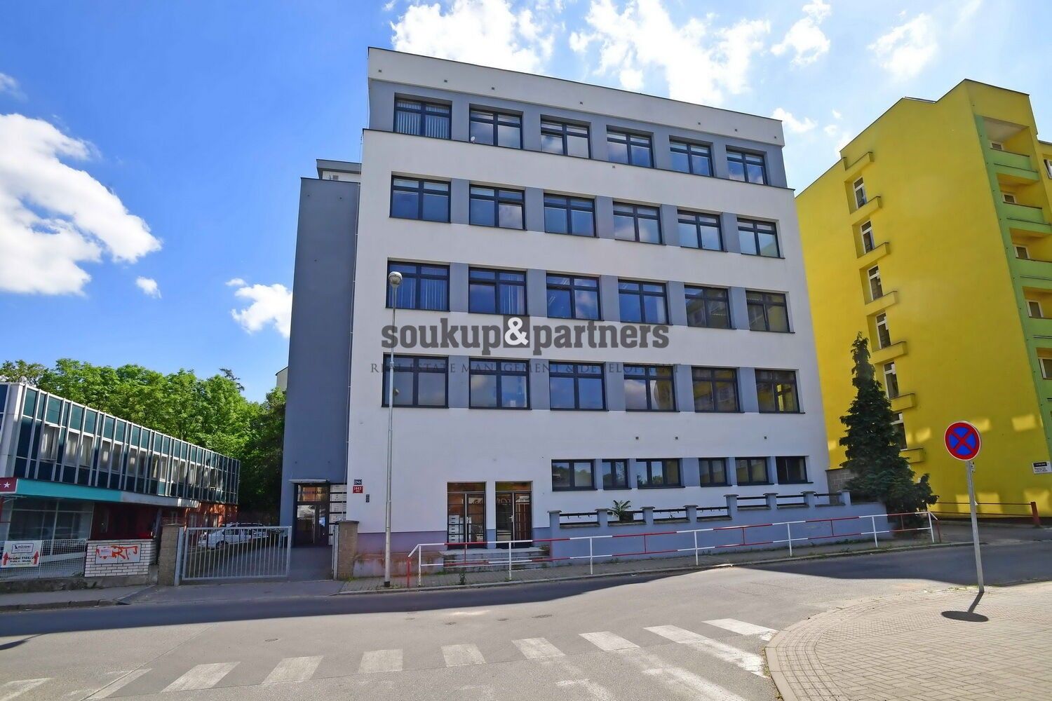 Kancelář · 31 m² · Ohradní  , Praha Michle - 4