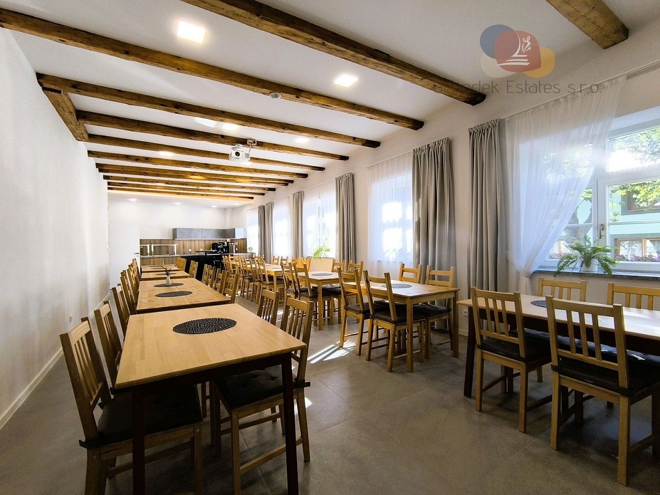 Ubytovací zařízení · 690 m² · Hněvotín, okres Olomouc, Olomoucký kraj - 4