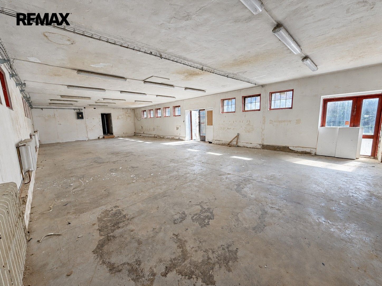 Výrobní prostory · 230 m² · Vsetín - 4