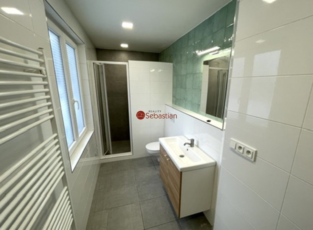 Pronájem kancelář - Dělnická, Jičín, 75 m²