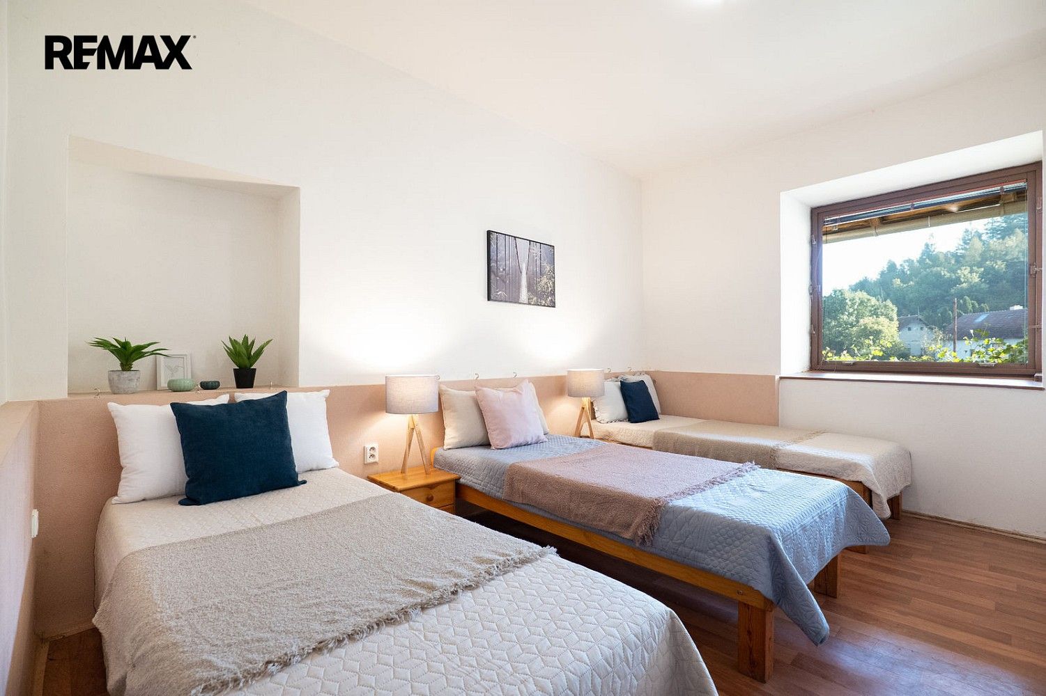 Prodej rodinný dům - Kundratice, okres Žďár nad Sázavou, 770 m² - 5