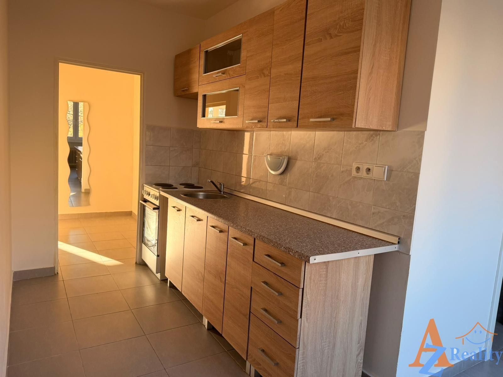 Pronájem byt 2+1 - Jirkovská, Chomutov, 65 m²