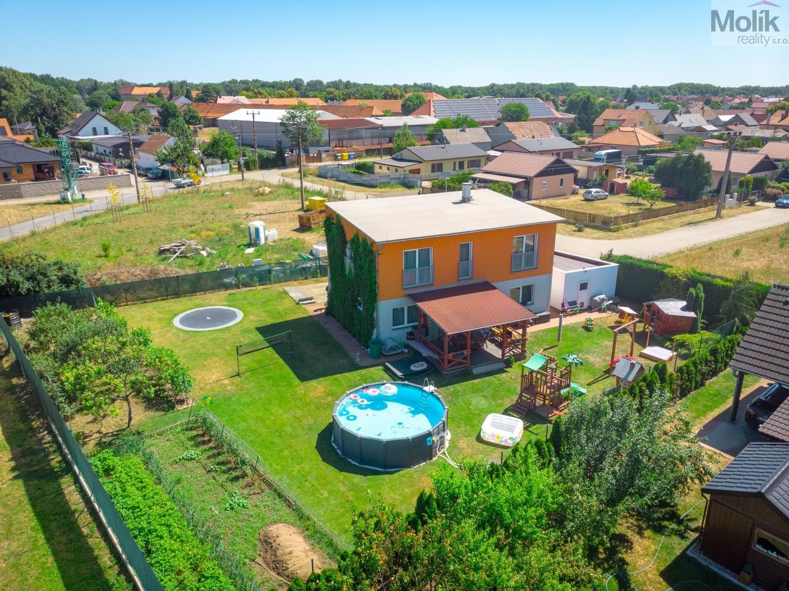 Rodinné domy, Povodňová, Obříství, 150 m²