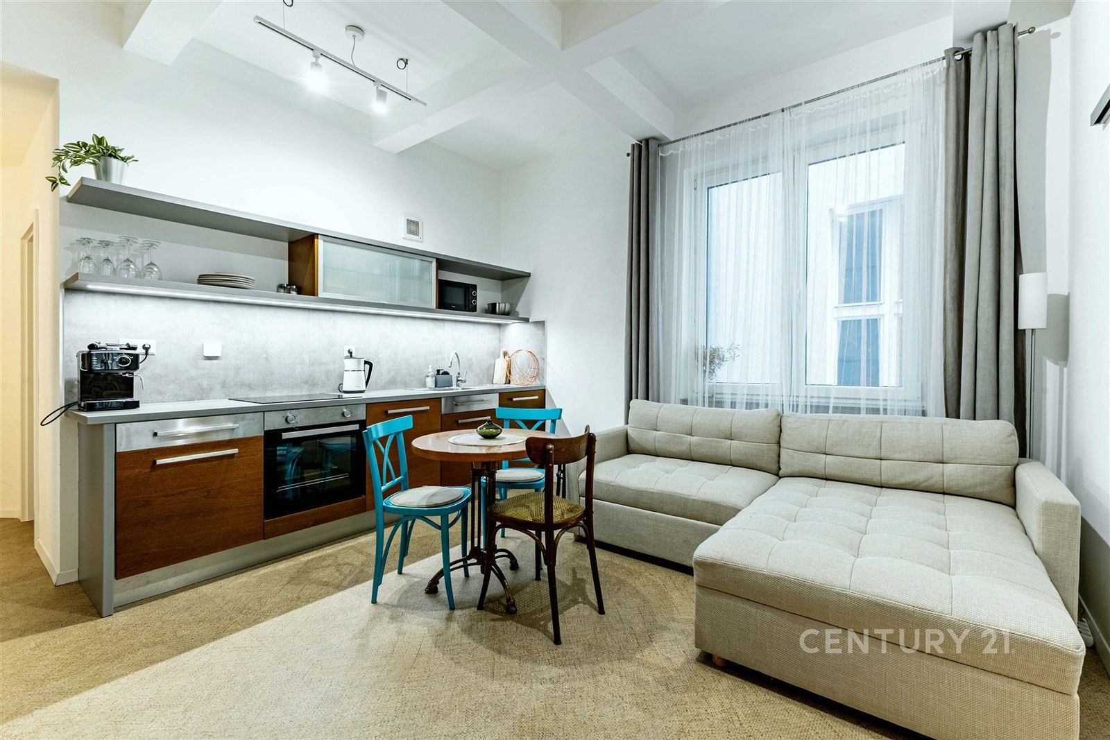 2+kk, Na zbořenci 277, Praha Nové Město, 39 m² - 1