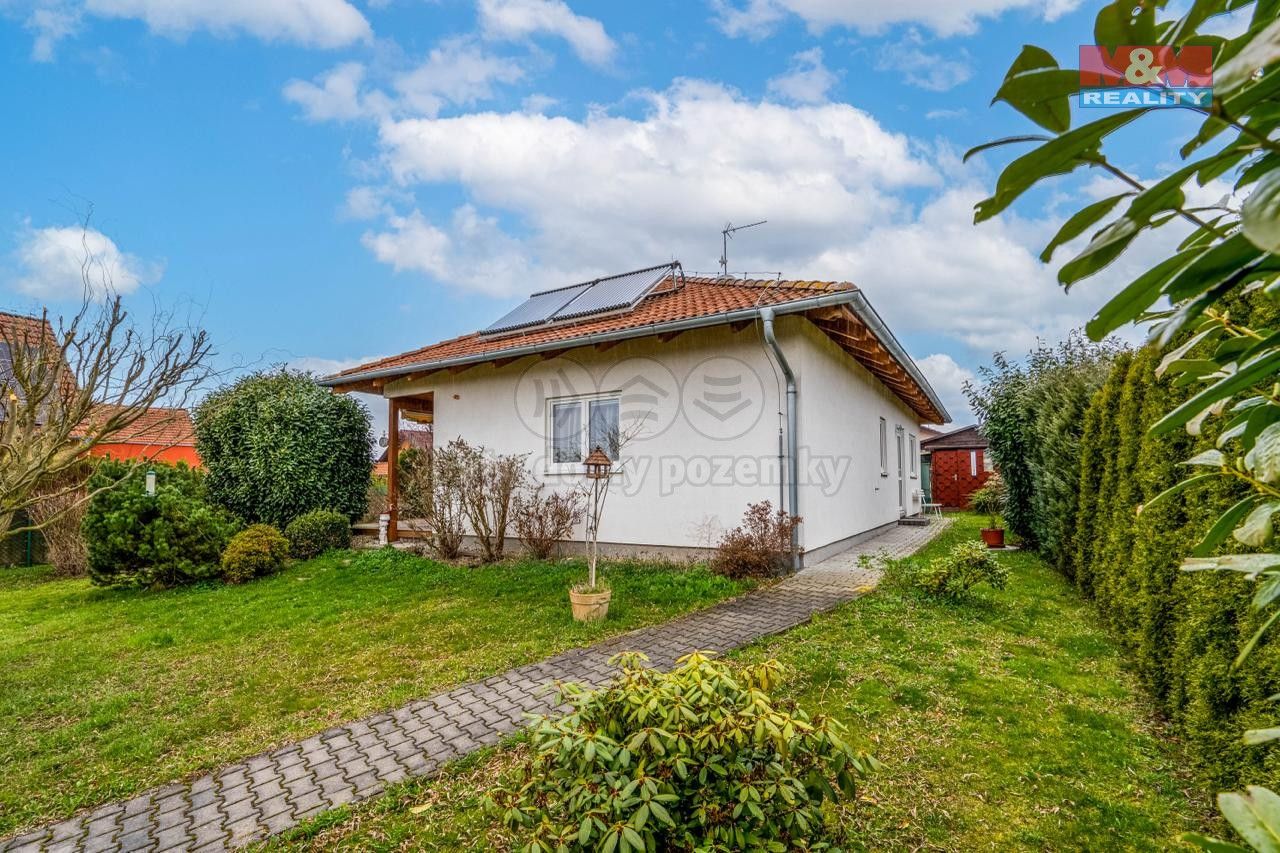 Prodej rodinný dům - U Parku, Svárov, 111 m²