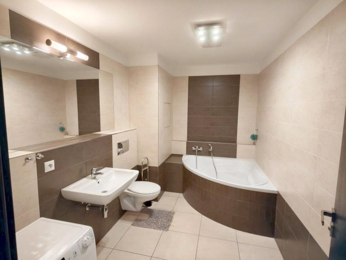 Byt 2+kk · 56 m² · Jírovcova, České Budějovice 3 - 3