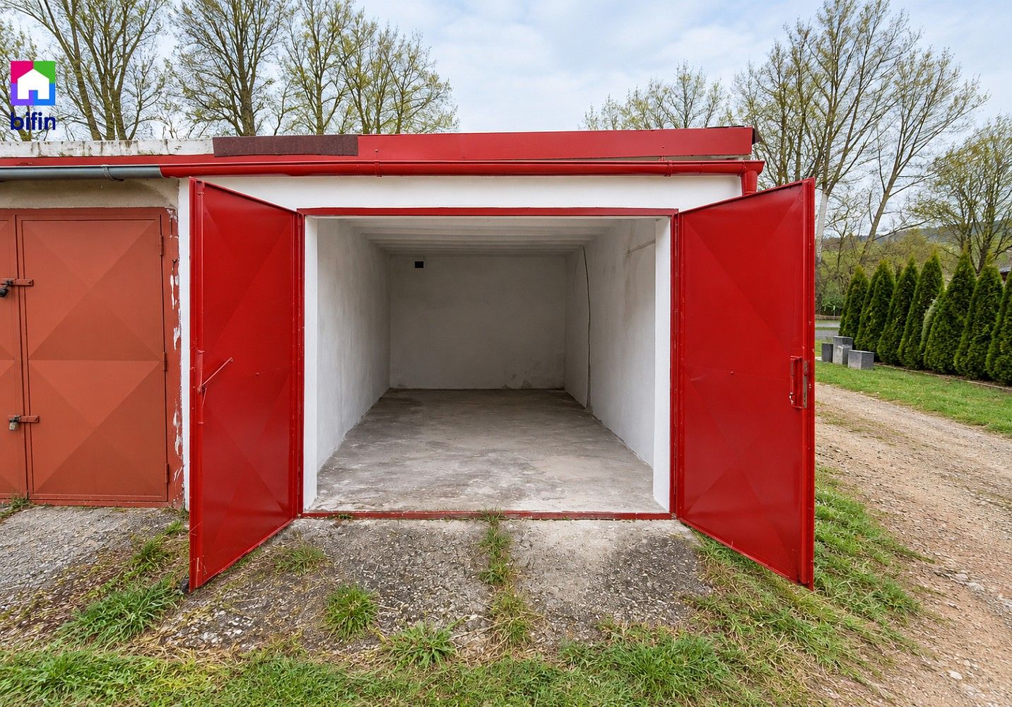 Garáže, Palackého, Nechanice, okres Hradec Králové, 19 m² - 2