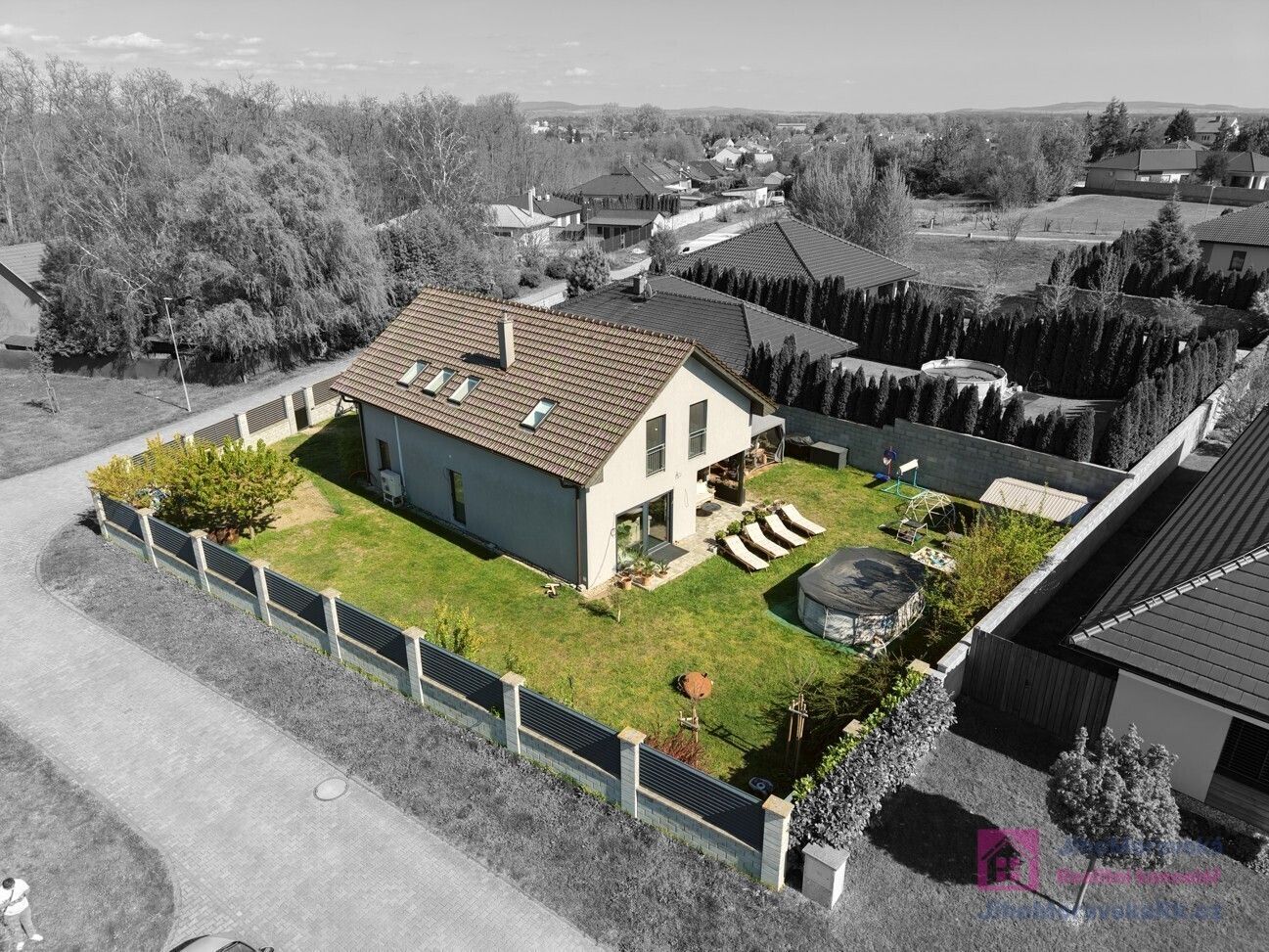 Rodinný dům · 195 m² · Dobrovolského, Lužice - 4