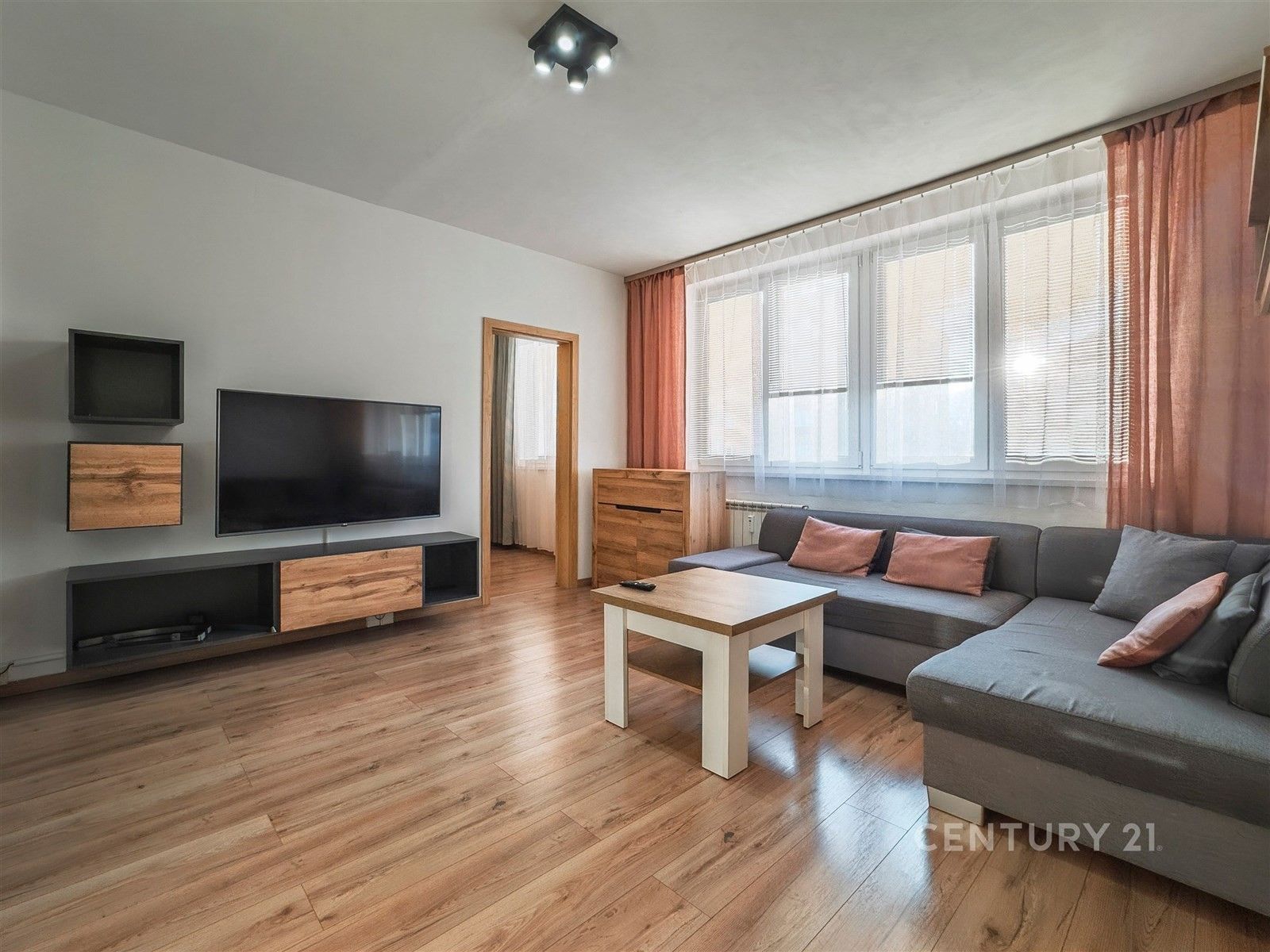 2+1, Obránců míru, Kopřivnice, 43 m²