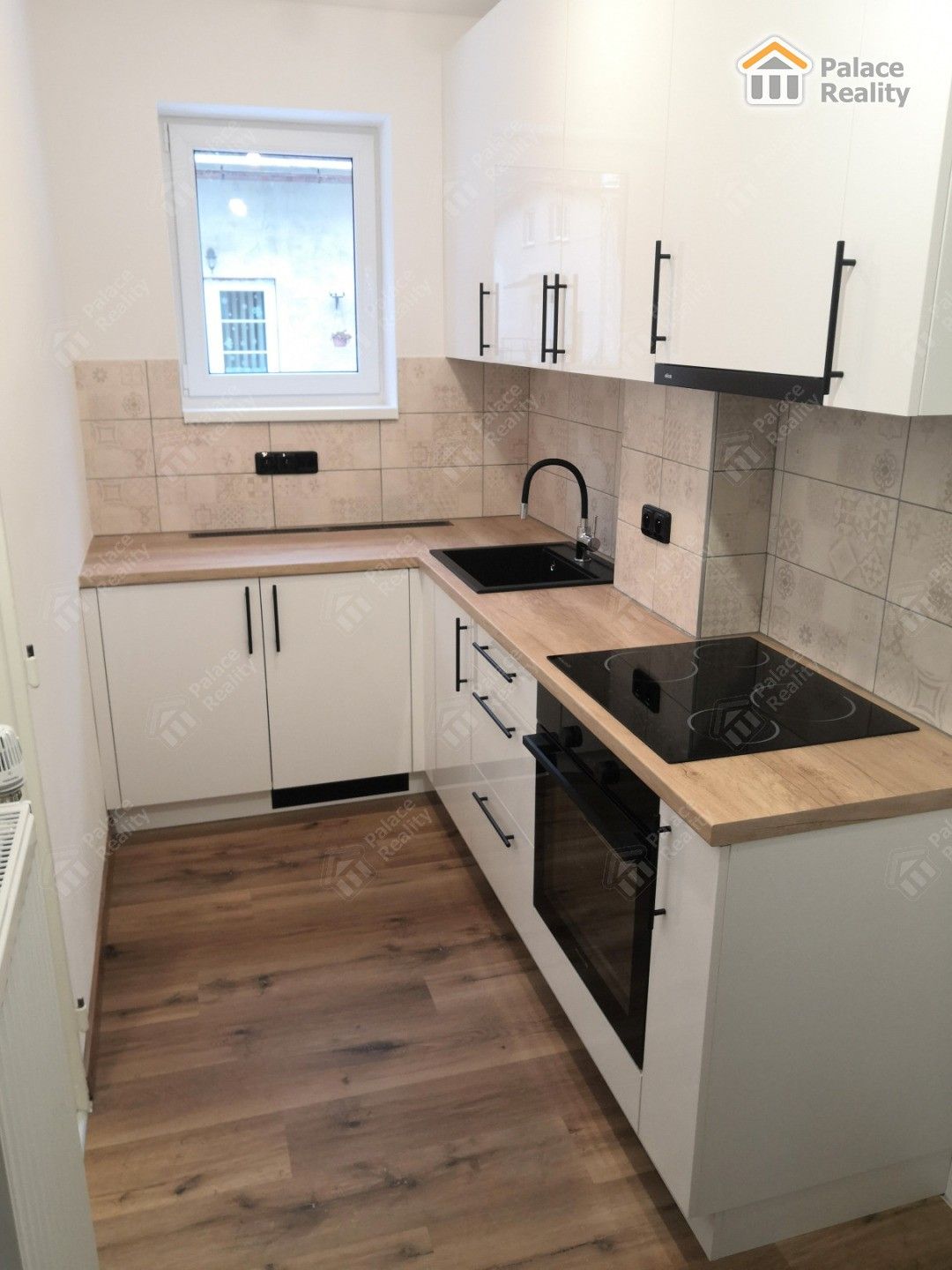 Rodinné domy, V Ráji, Trutnov, 65 m²