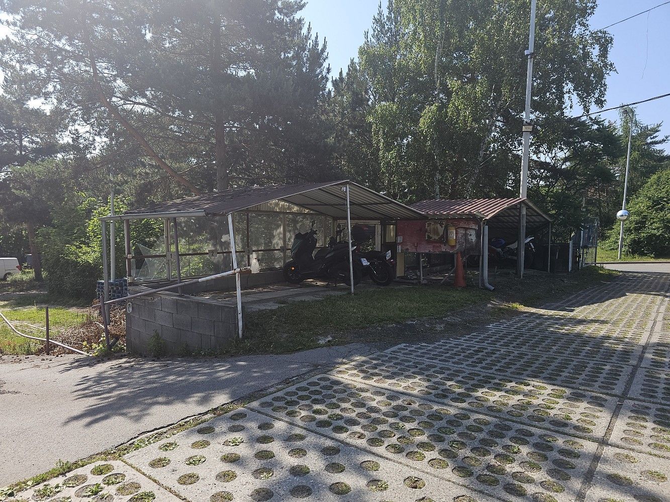 Komerční nemovitost · 98 m² · Praha - Modřany, okres Praha 12, Hlavní město Praha - 3