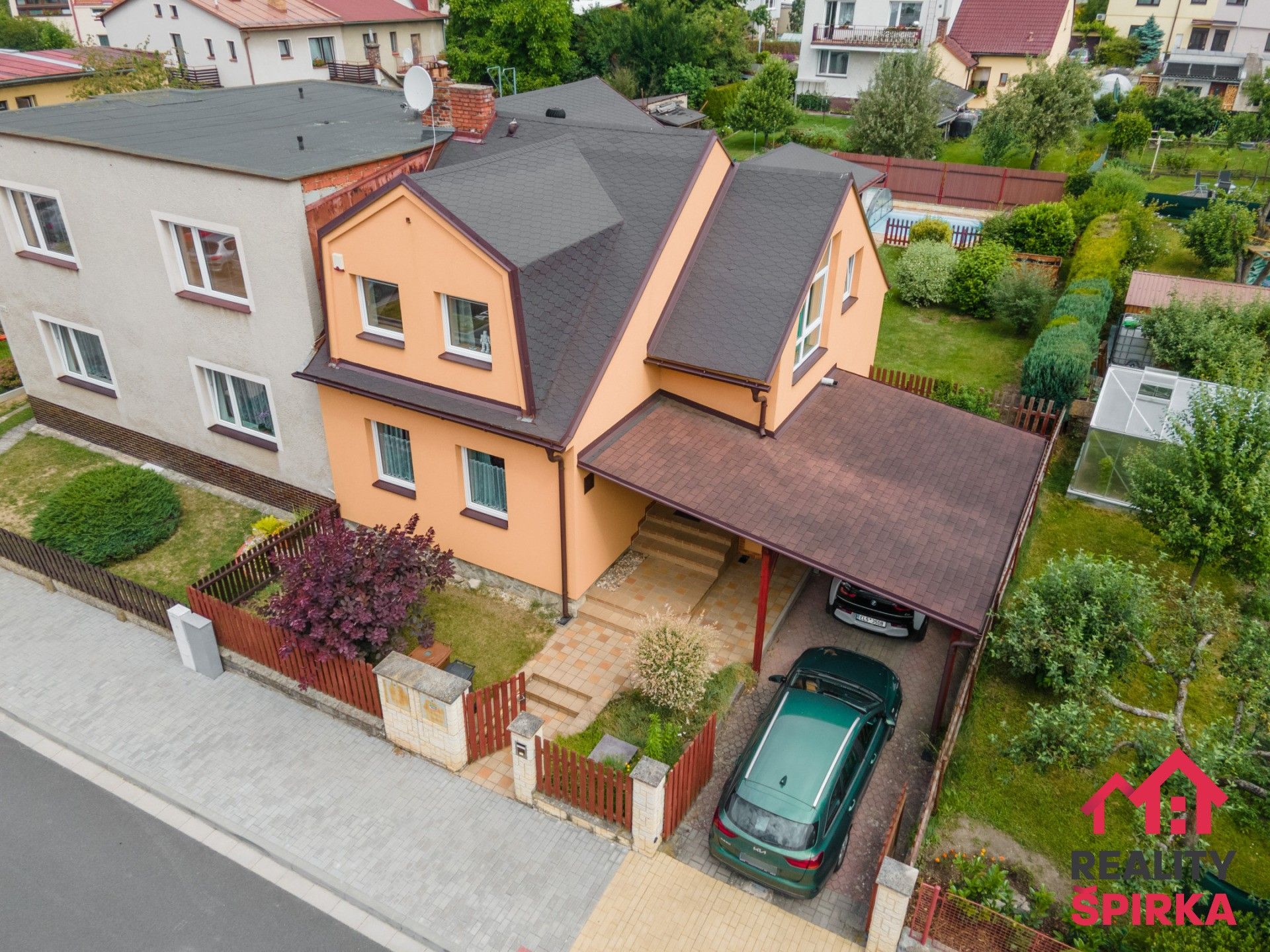 Rodinné domy, Jana a Jos. Kovářů, Ústí nad Orlicí, 110 m²