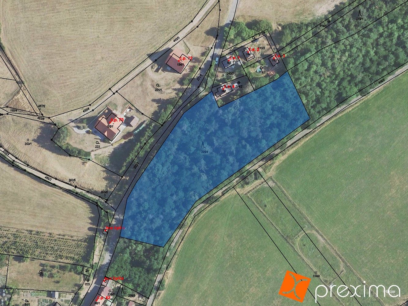 Les, 1 101 m²