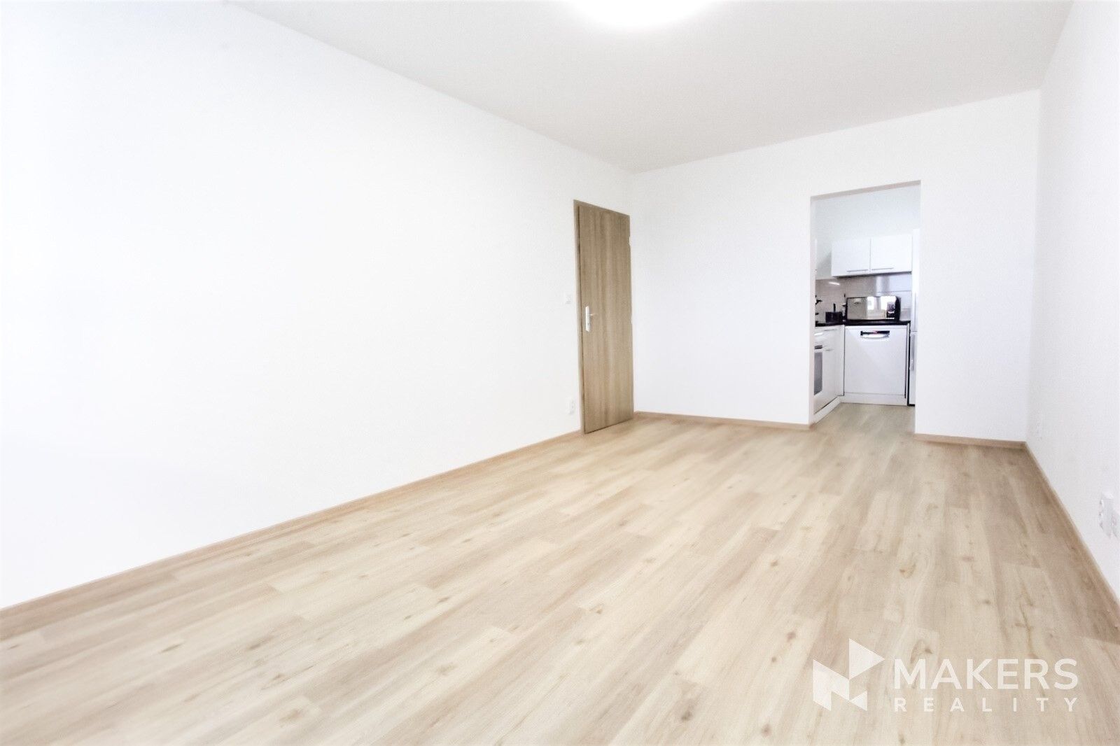 Prodej byt 2+kk - Ciolkovského, Praha, 43 m²
