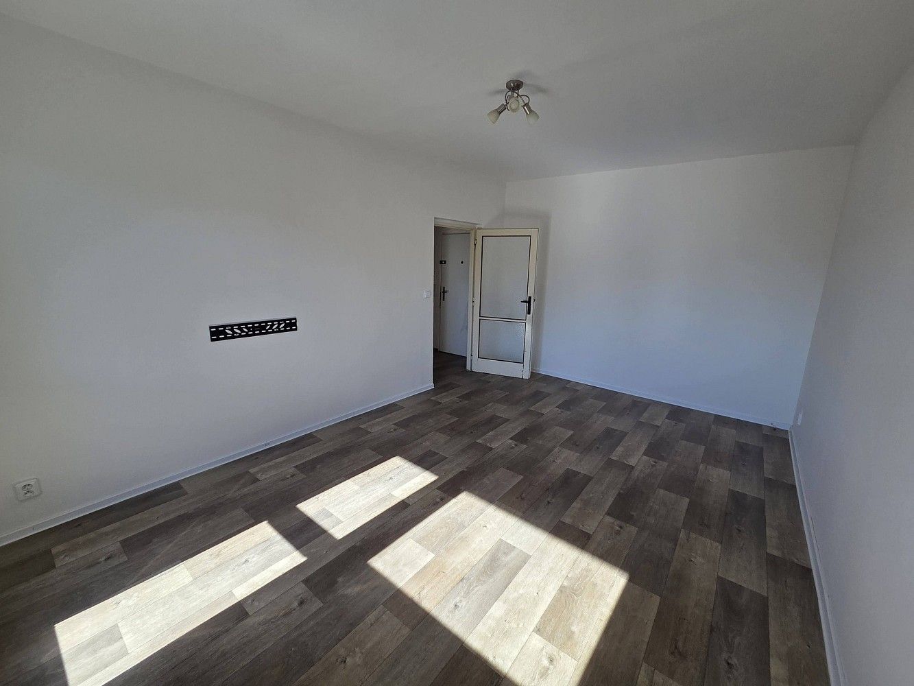 Byt 2+1 · 57 m² · Souběžná, Brno - Židenice - 3
