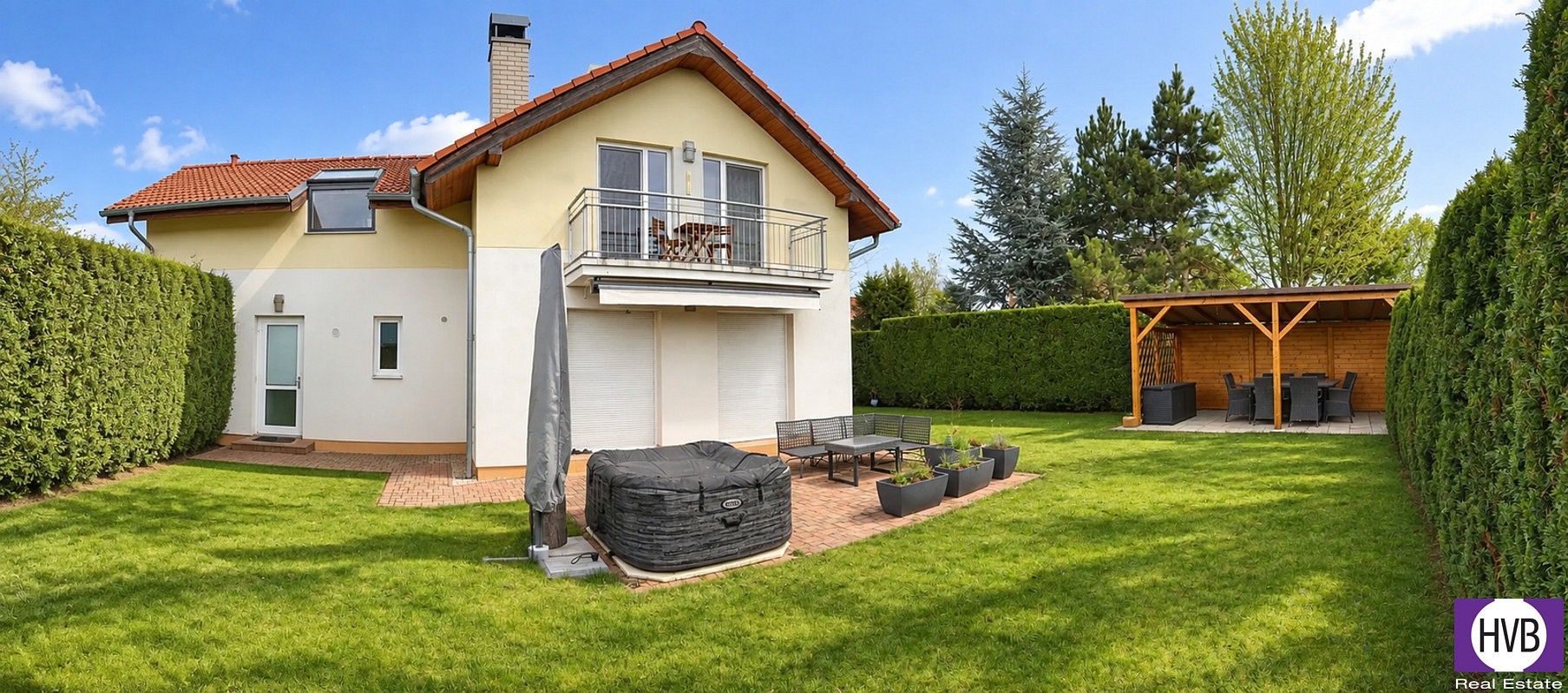 Rodinné domy, Praha - Újezd nad Lesy, okres Praha 21, Hlavní město Praha, 190 m² - 1