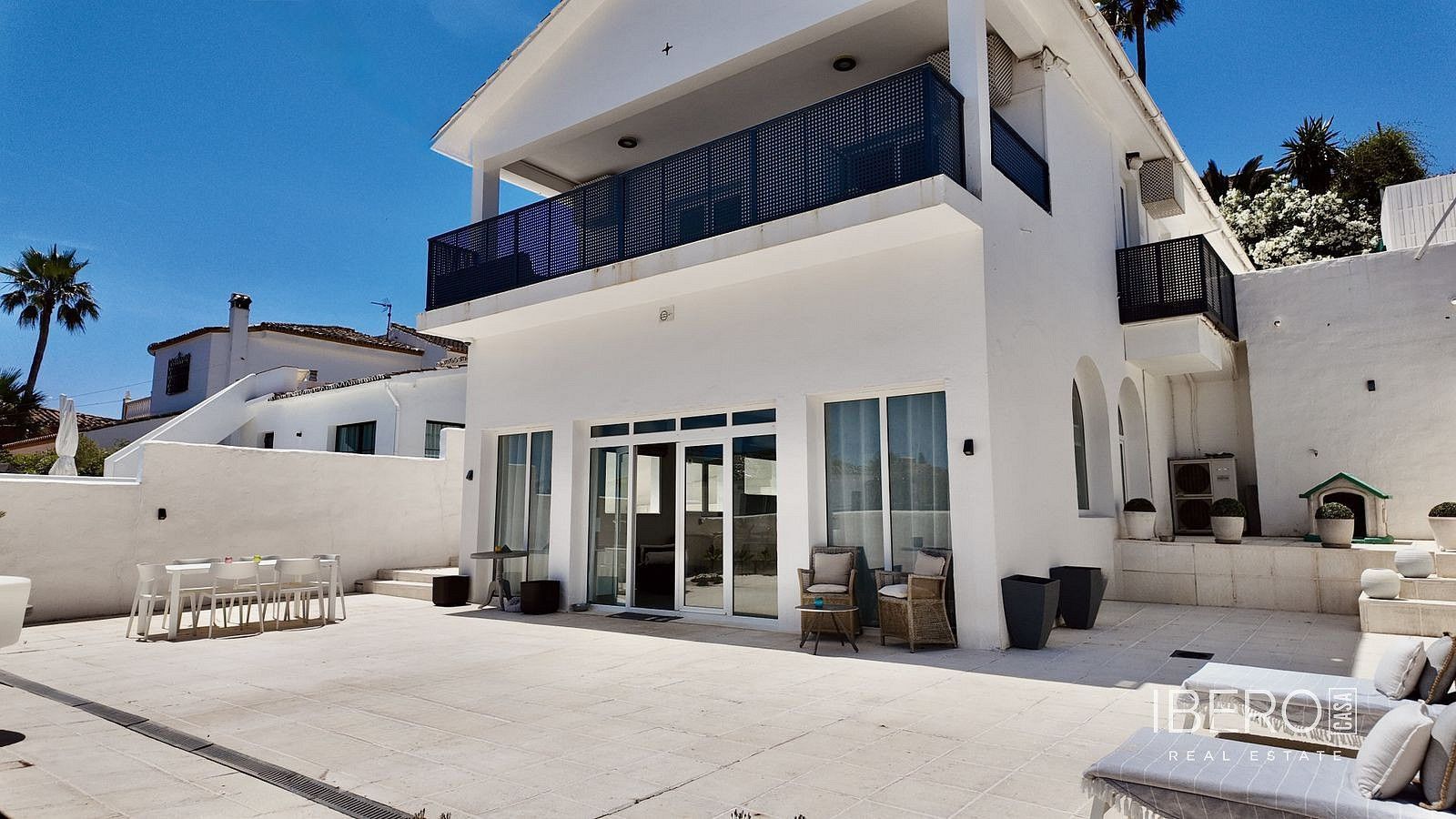 Rodinný dům, 321 m²