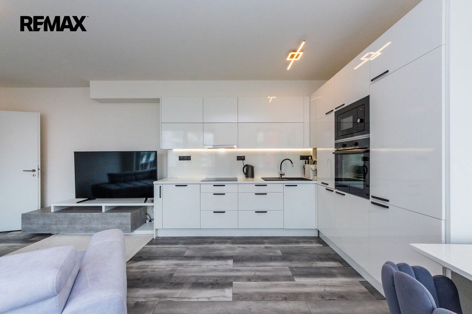 Byt 3+kk · 84 m² · Kardausova, Praha 10 - Dolní Měcholupy - 3