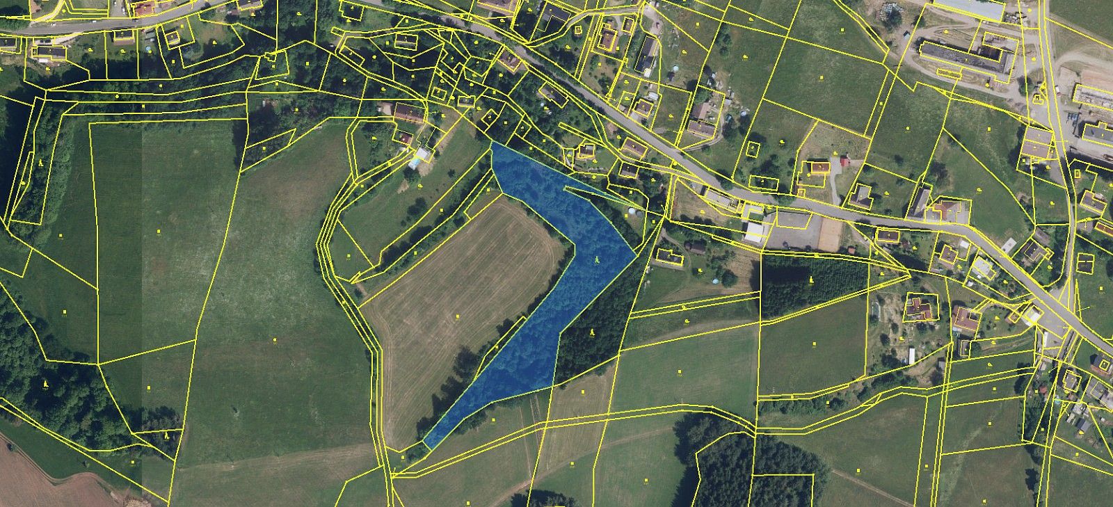 Les, 9 121 m²