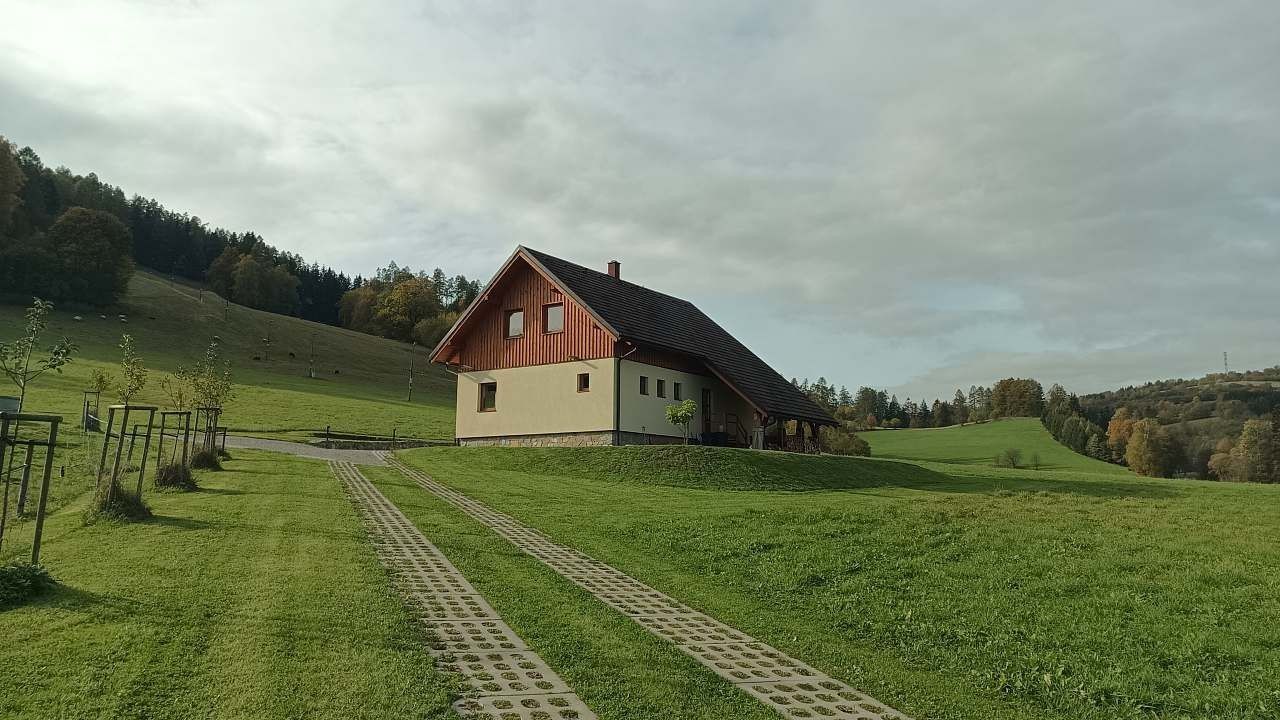 Chaty, Bušín - Bušín, Olomoucký kraj - 2