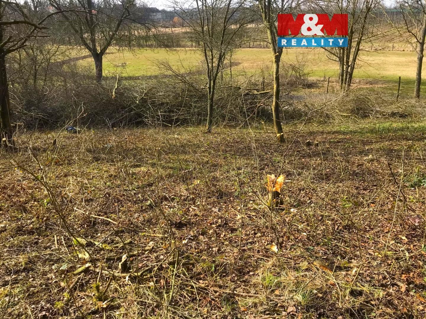 Zahrady, Mradice, Postoloprty