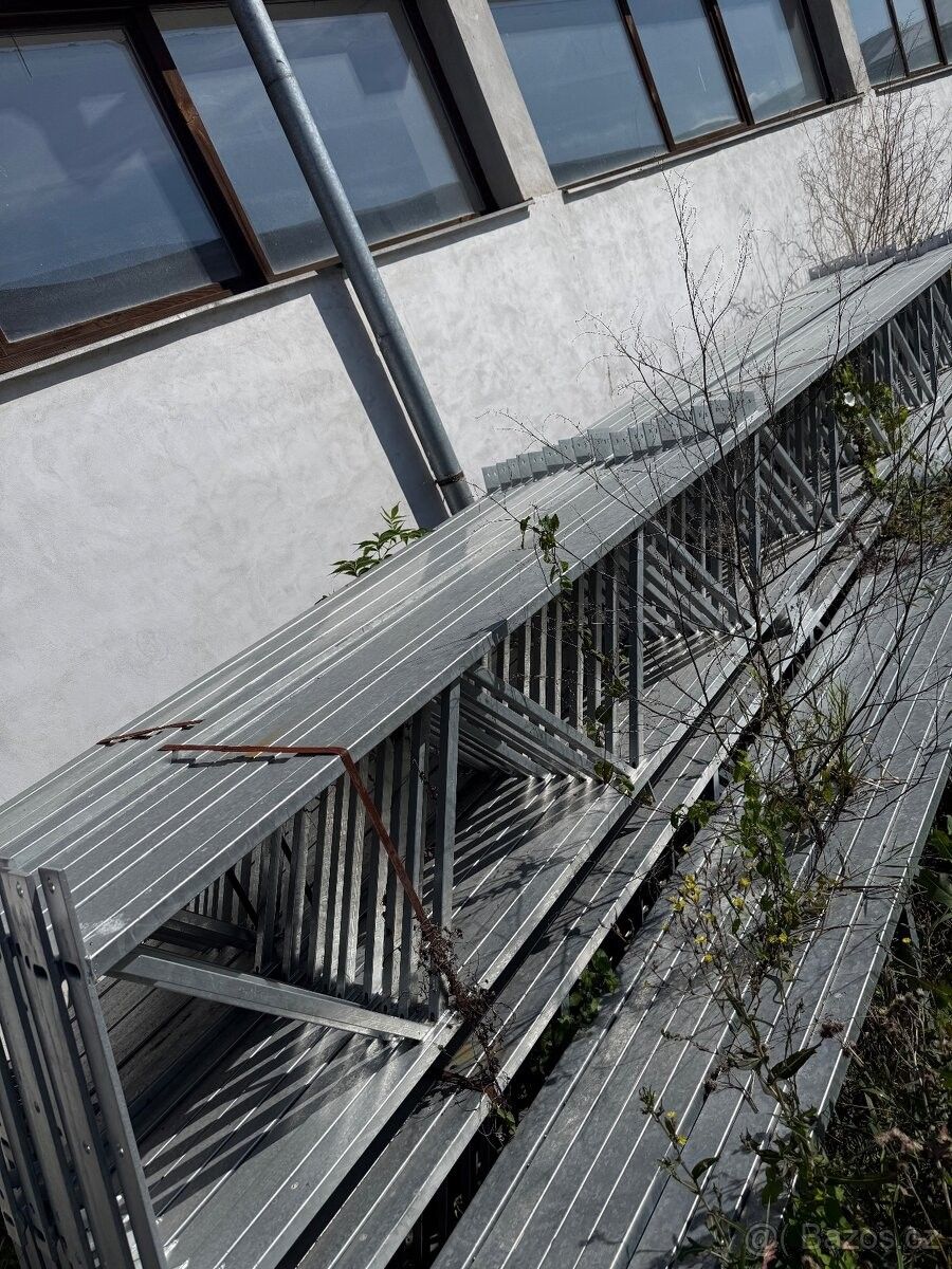 Sklady, Hněvotín, 783 47