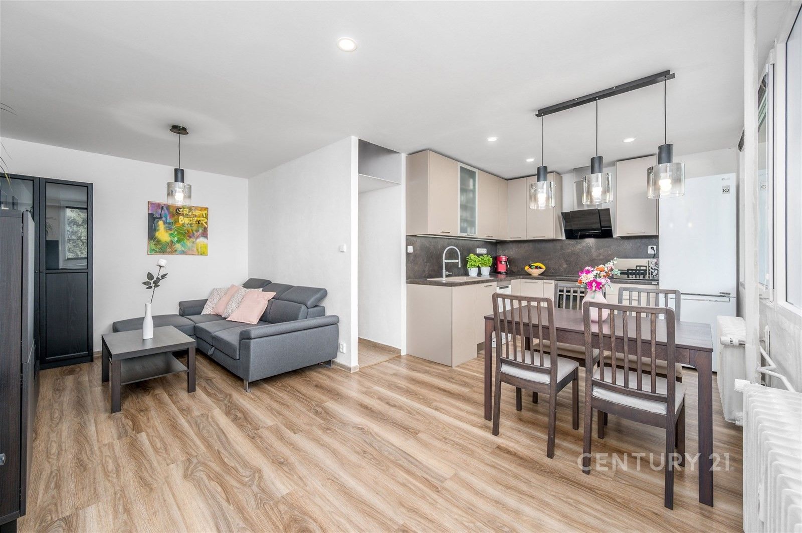 2+kk, Tádžická, Praha, 50 m²