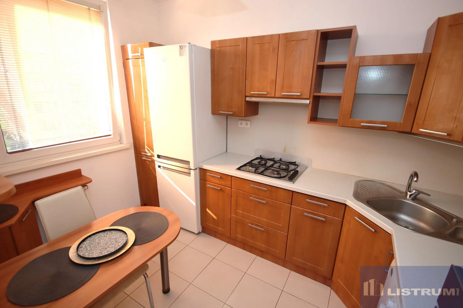 Pronájem byt 2+1 - Kysucká, Český Těšín, 44 m² - 2