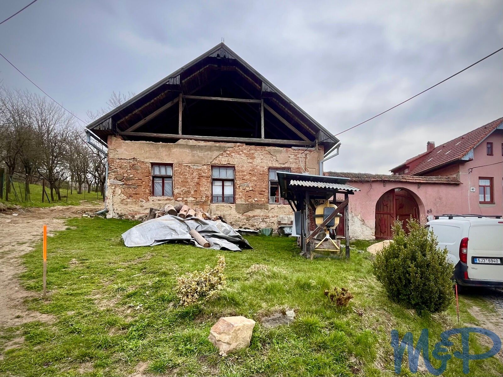 Rodinný dům · 196 m² · Dobroutov - 1