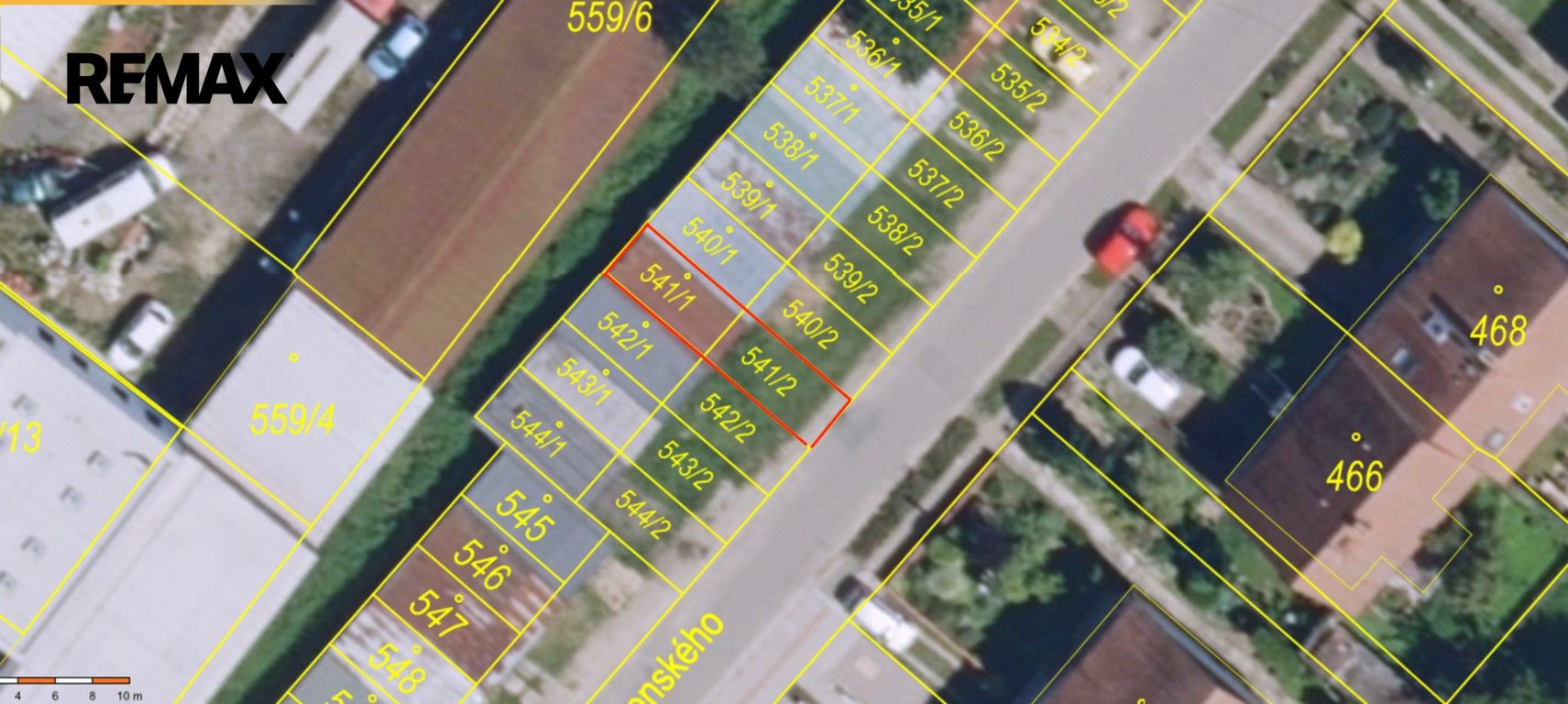 Garáž · 24 m² · Komenského  , Lednice - 3