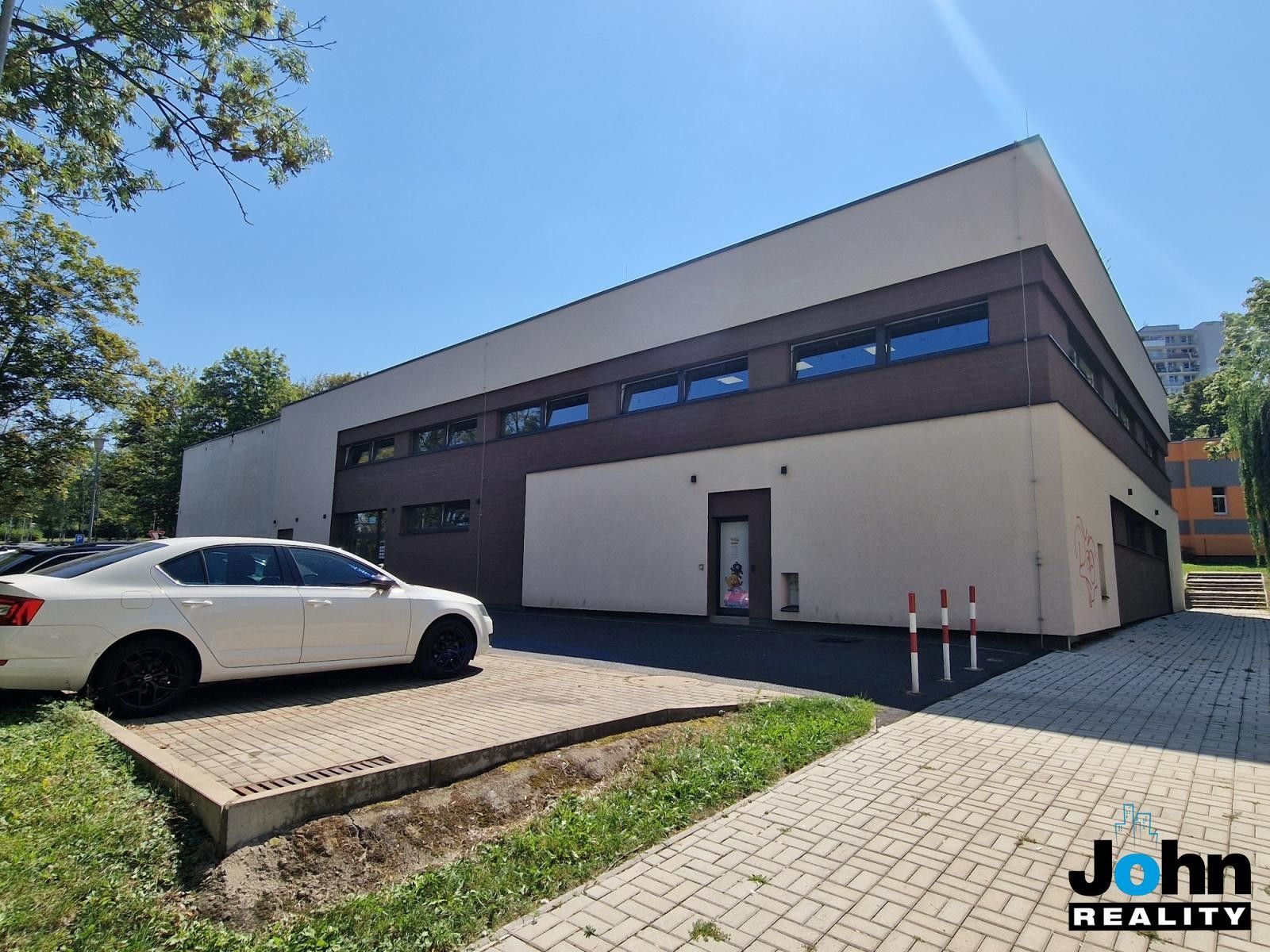 Kanceláře, Brněnská, Most, 160 m²