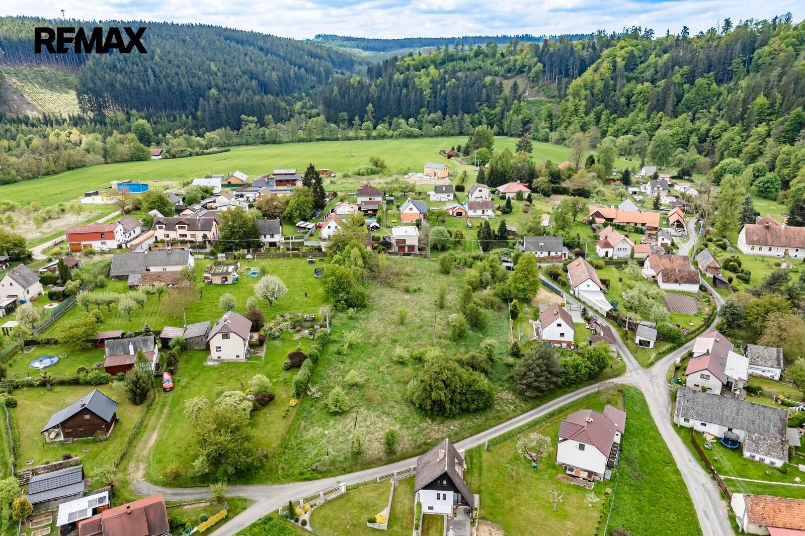 Prodej pozemek pro bydlení - Vlastějovice Budčice, 800 m² - 5