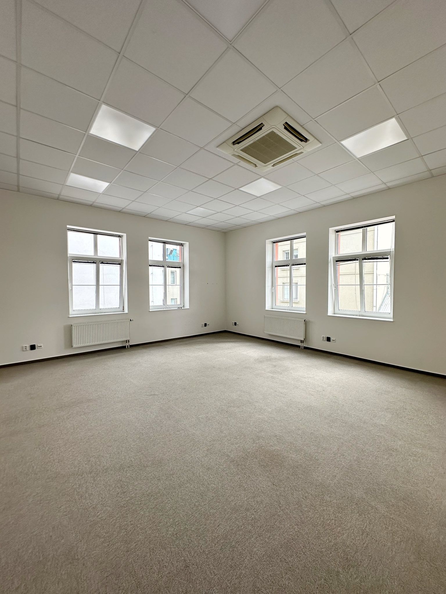 Pronájem kancelář - V botanice, Praha, 15 m² - 5