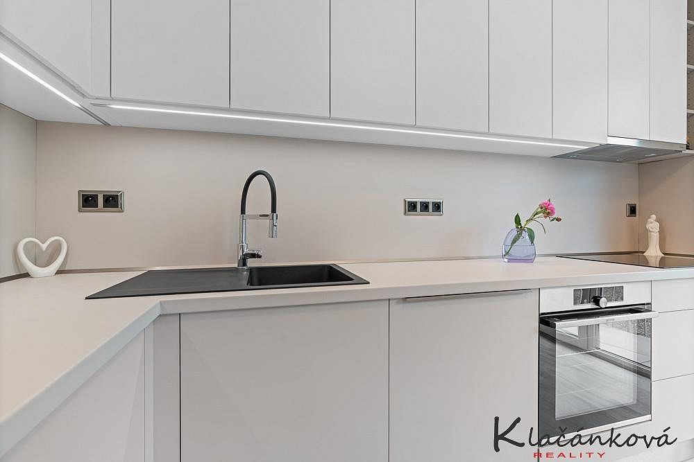 Byt 1+kk · 32 m² · Zlín - Malenovice, Zlínský kraj - 3