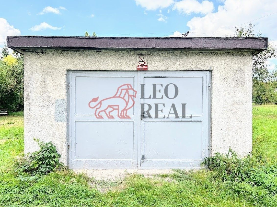 Garáže, Škrobálkova, Ostrava, 30 m²