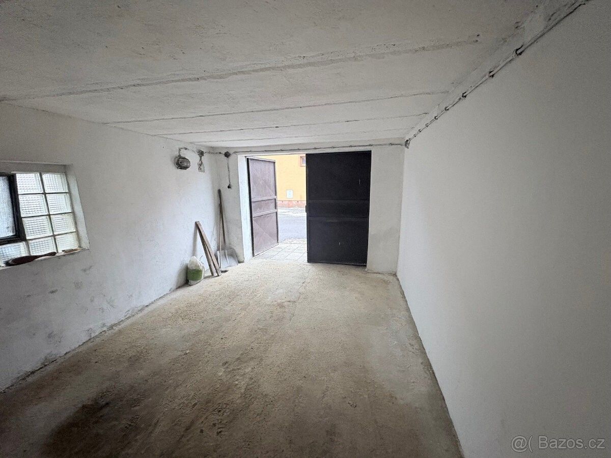 Pronájem garáž - Kladno, 272 01