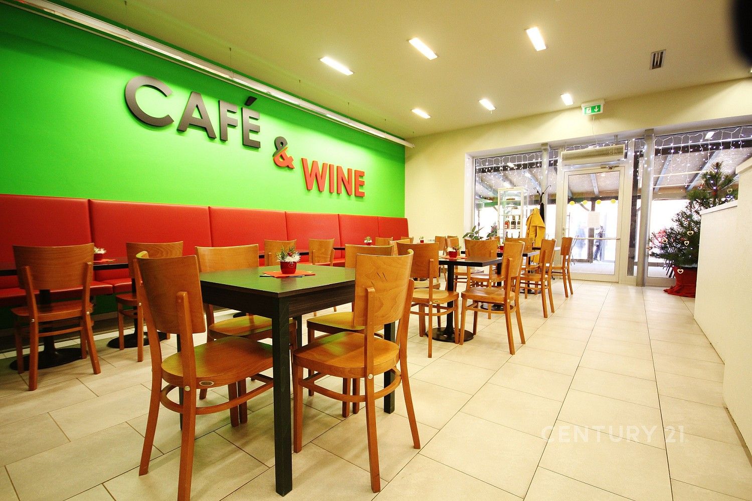 Restaurace, Adamov, okres Blansko, Jihomoravský kraj, 170 m² - 2