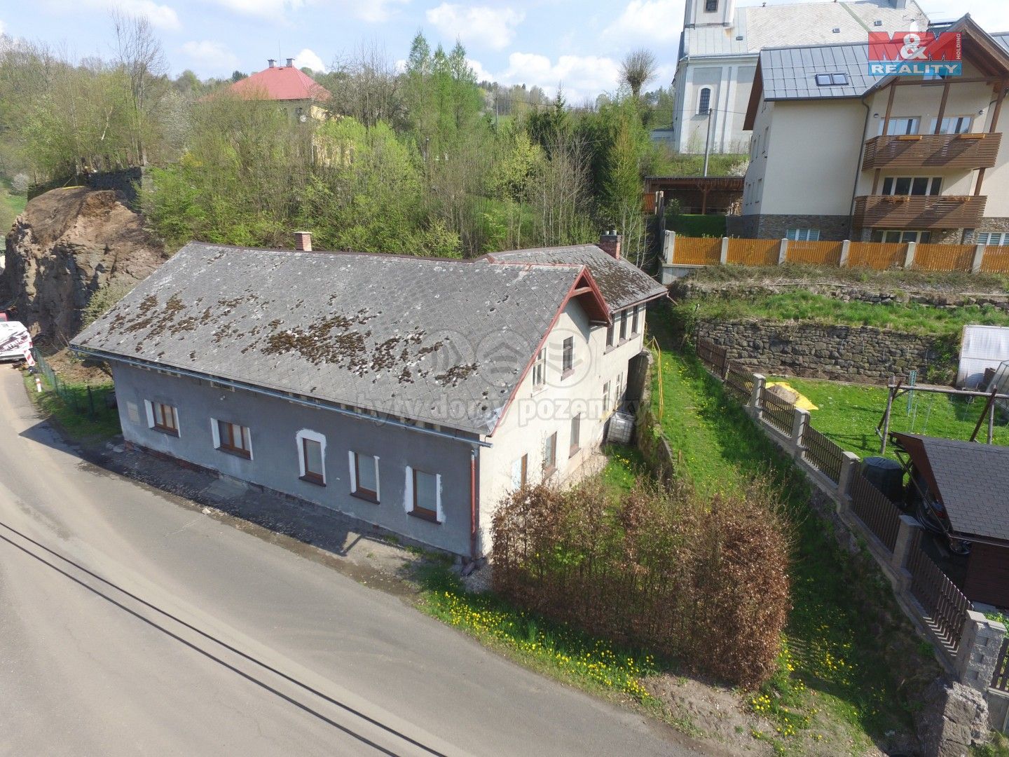 Prodej rodinný dům - Loukov, Háje nad Jizerou, 190 m²