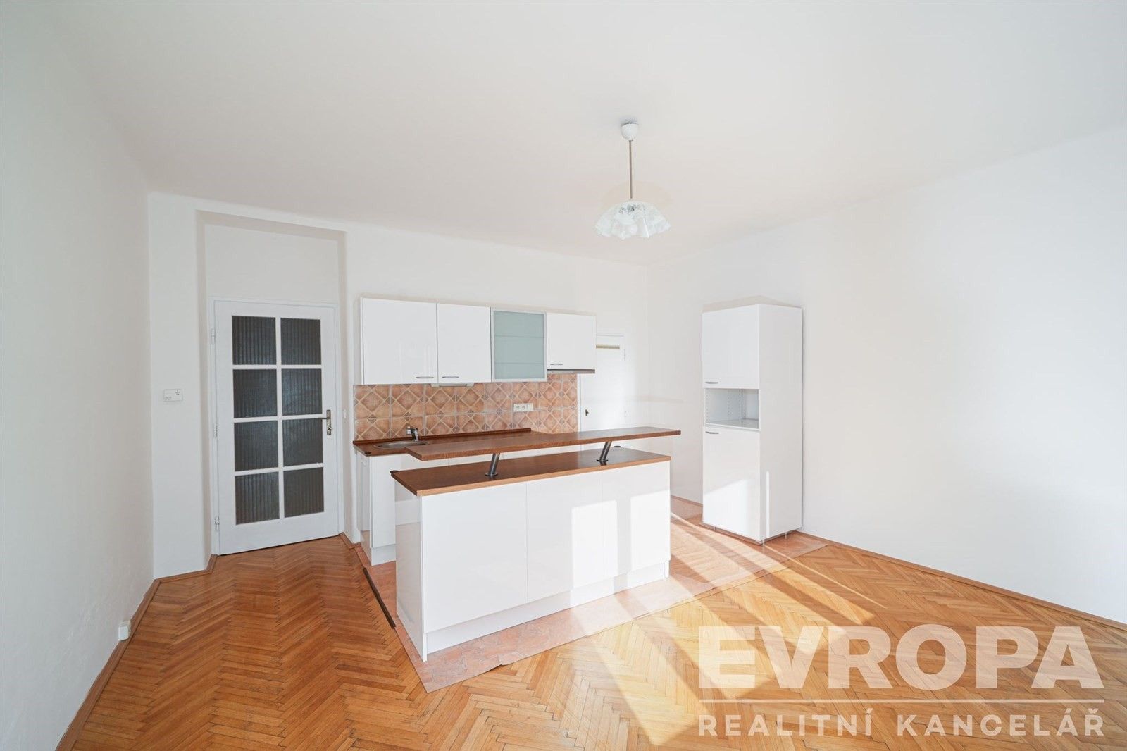 Prodej byt 2+kk - Na dlouhém lánu, Praha, 49 m²
