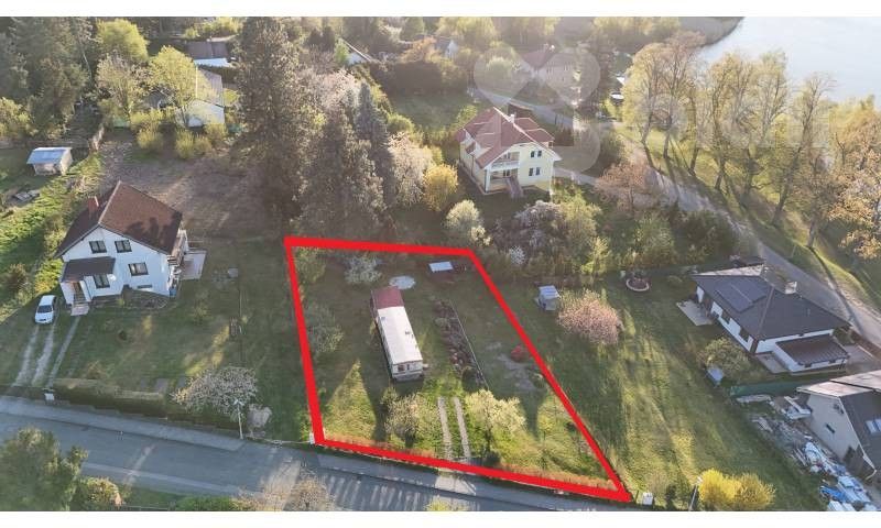 Pozemek pro bydlení, 974 m²