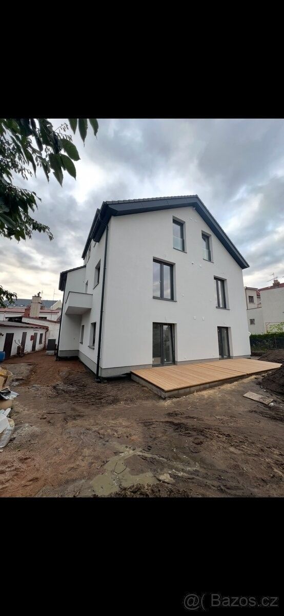 Byty, Červený Kostelec, 549 41