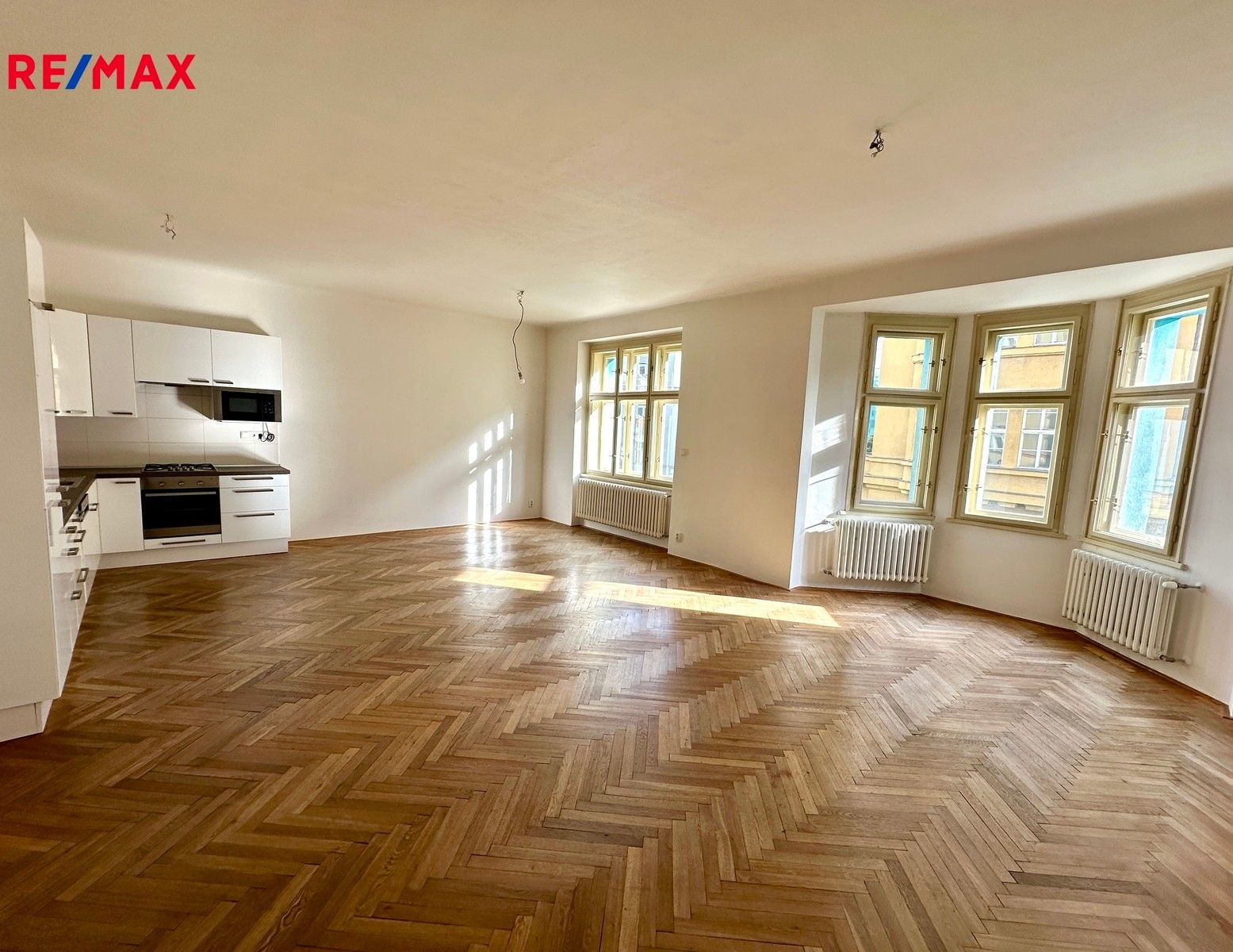 Pronájem byt 2+kk - Kubelíkova, Praha, 89 m²