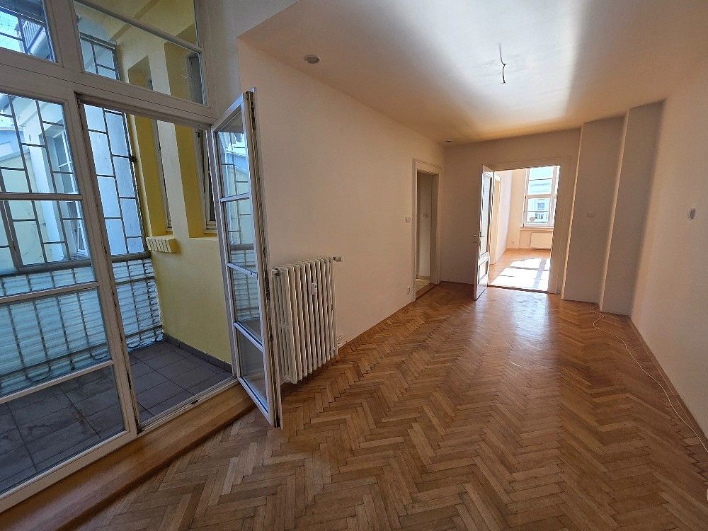 4+1, Na Hradbách, Ostrava - Moravská Ostrava, 136 m² - 2