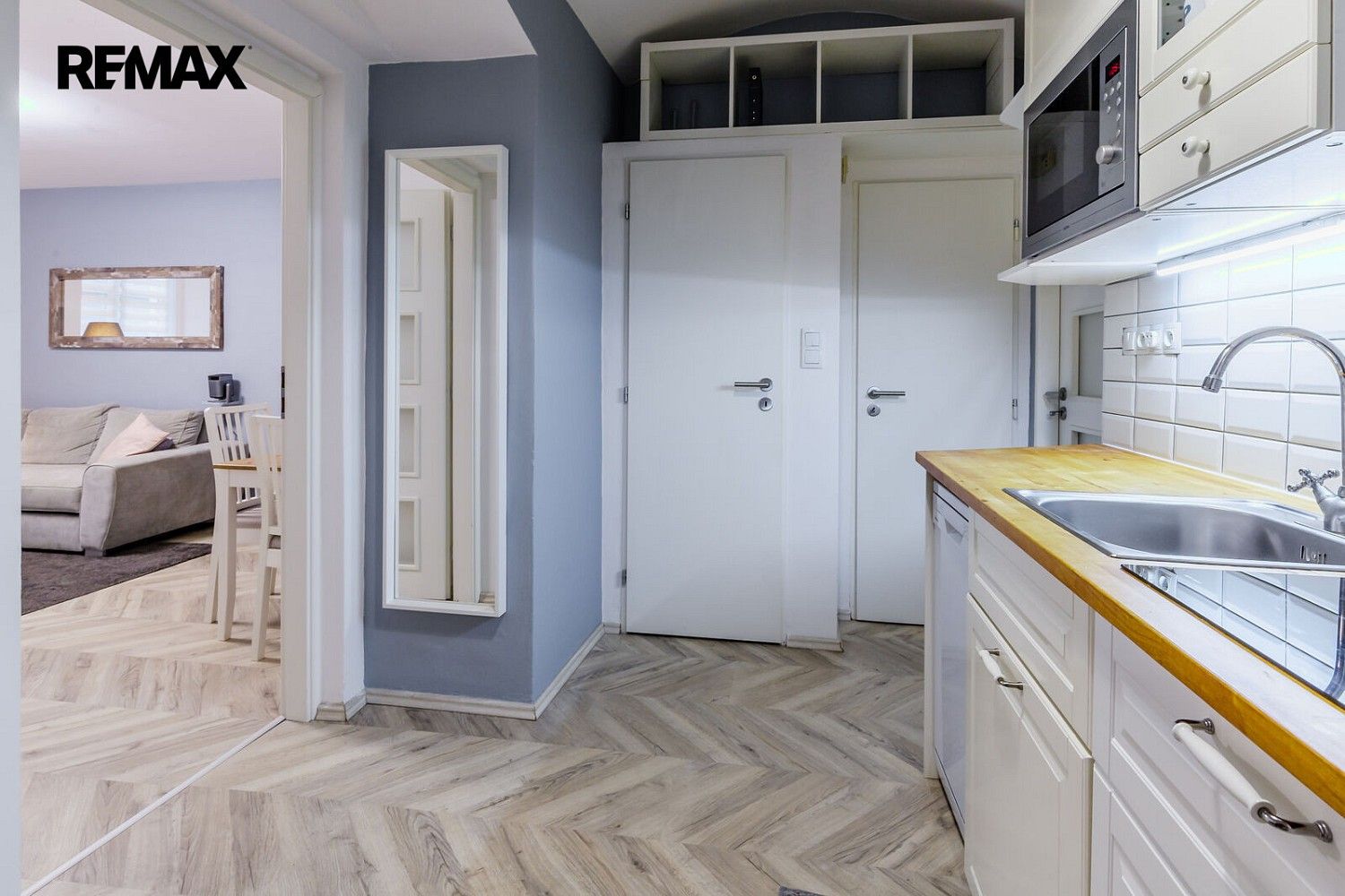 Prodej byt 2+1 - Andrštova, Praha 8 - Libeň, 43 m² - 5