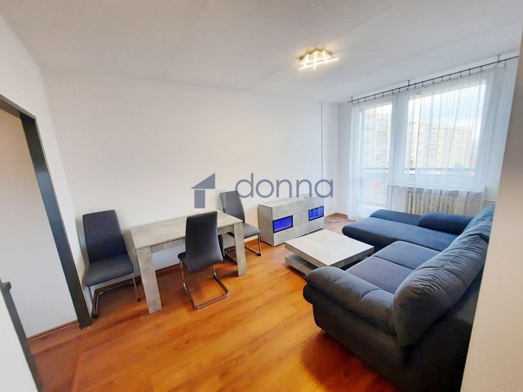 2+kk, Brandlova, Praha, 47 m²