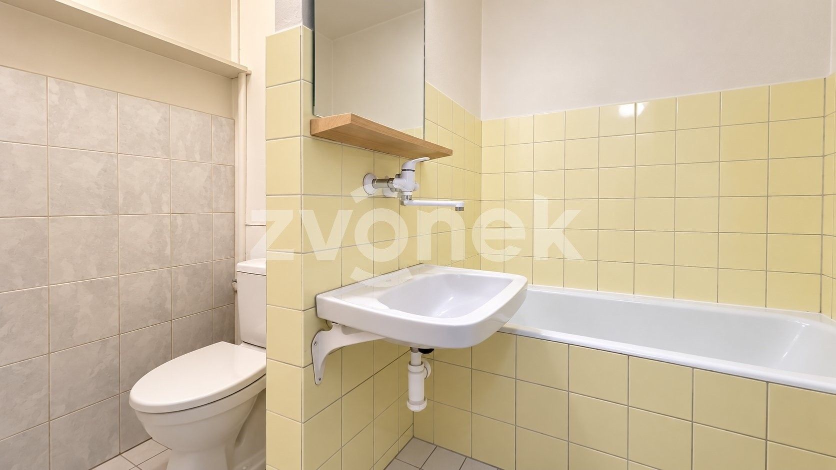 Byt 1+1 · 35 m² · SNP, Otrokovice Kvítkovice - 3