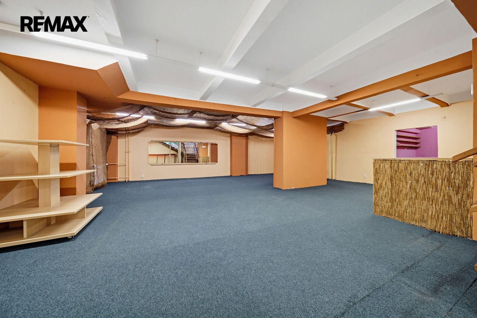 Obchodní prostory, Jugoslávská 1311, Karlovy Vary, 142 m² - 2