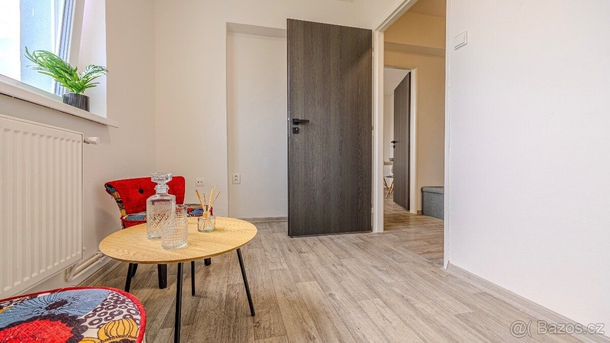 Prodej byt - Hodonín, 695 01